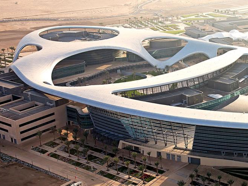 015_zayed-university