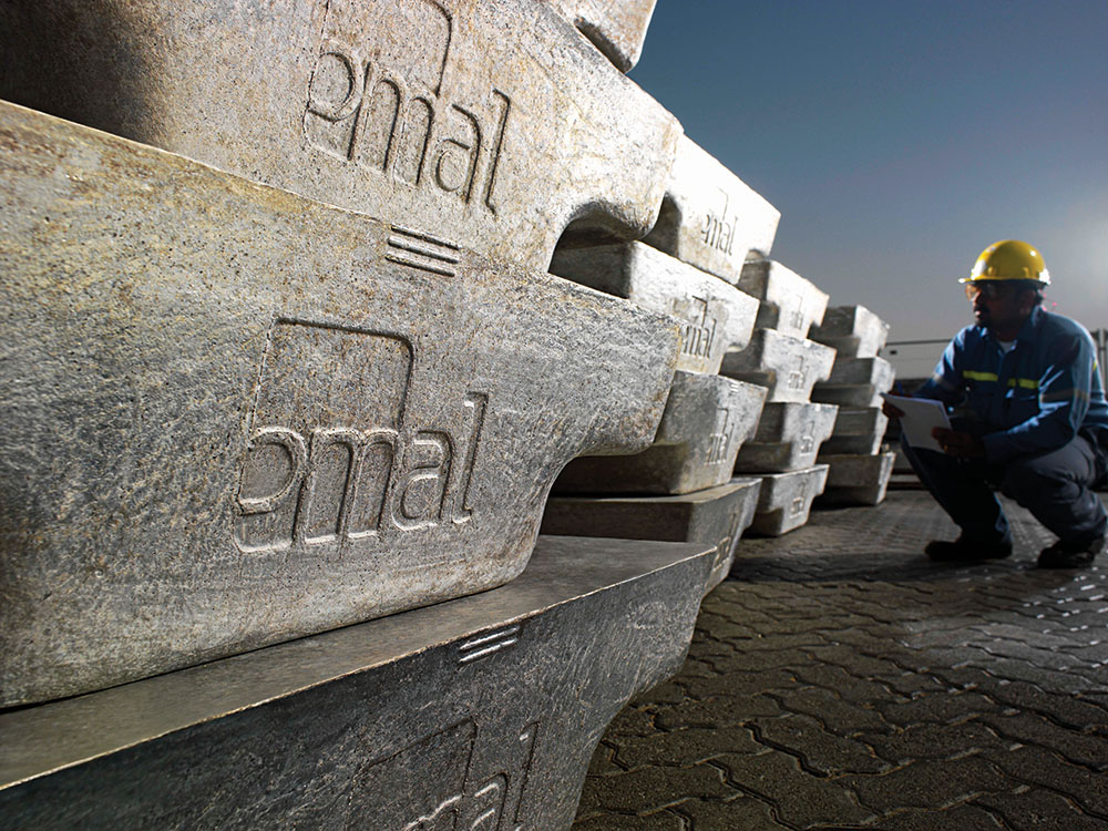 20-emal-celebrates-record-production-of-15-million-tonnes-of-hot-metal