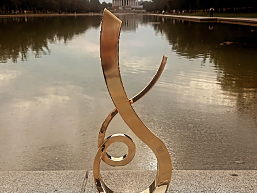 emirati-artistic-talent-shines-in-washington-d-(1)